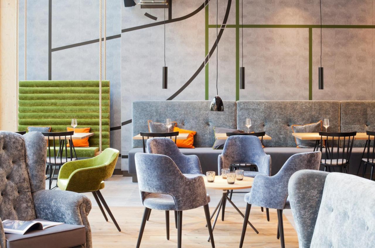 Schulhaus Hotel Швельм Екстер'єр фото